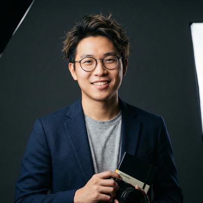 里番网首席摄影师